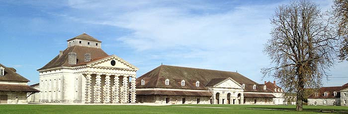 Saline royale Arc-et-Senans - maison du directeur saline arc senans