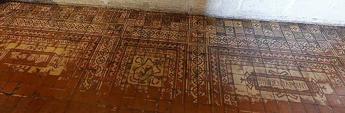 Chenonceau - vestibule rdc - majolique chenonceau 5