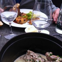 Le Grand Monarque à Chartres – la cuisine conviviale et roborative de la brasserie La Cour