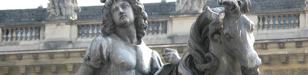 louvre_2.jpg