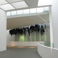 Tief unten tag hell ( Deep down bright day) - 13 mars-14 septembre 2008 - de Benjamin Bergmann (né à Würtzburg en 1968), plasticien allemand. Ses œuvres sont essentiellement des installations.