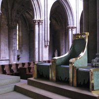 Cathédrale Saint-Vincent de Saint-Malo – la cathèdre (Arcabas et Etienne). 