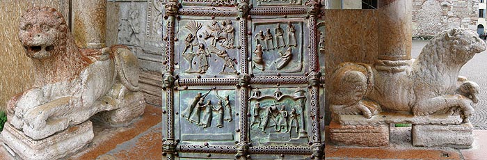 Vérone - San Zeno - bronzes du portail et lions du prothyron san zeno maggiore